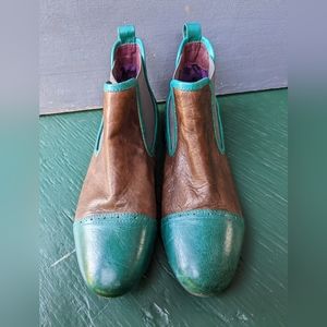 Laura Vita ankle boots